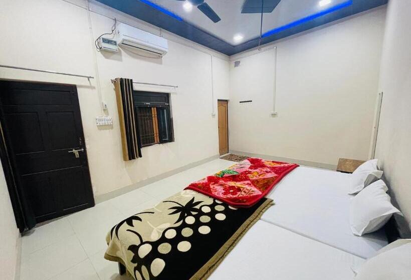 فندق Prem Garden & Resort