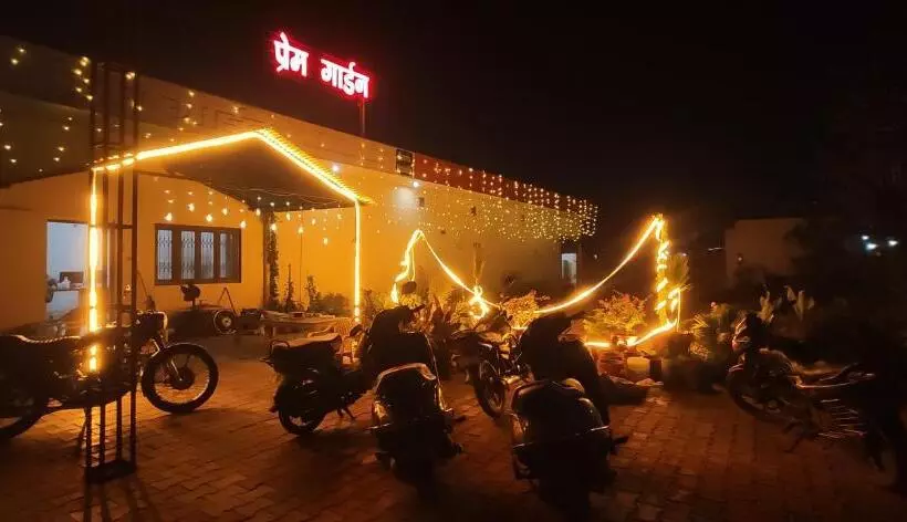 Hotelli Prem Garden & Resort