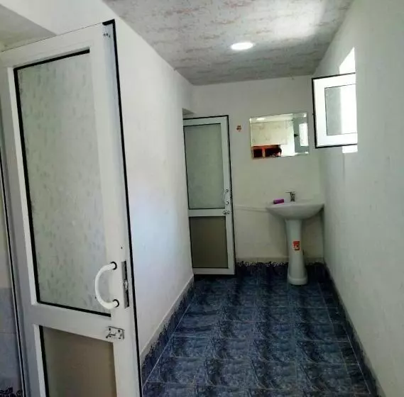 ペンション Nosir Guesthouse
