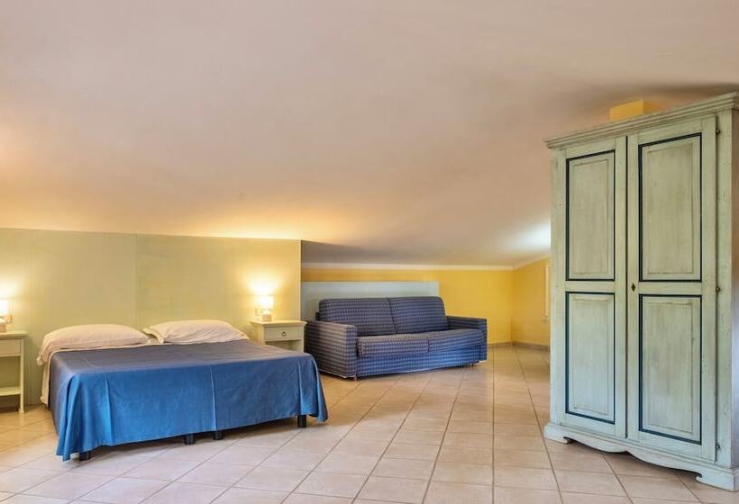 Residence With Thermal Pools In Sorano