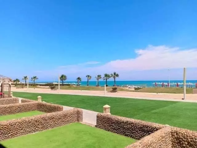 بورتو ساوث بيتش العين السخنة