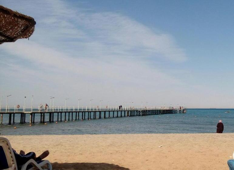 بورتو ساوث بيتش العين السخنة