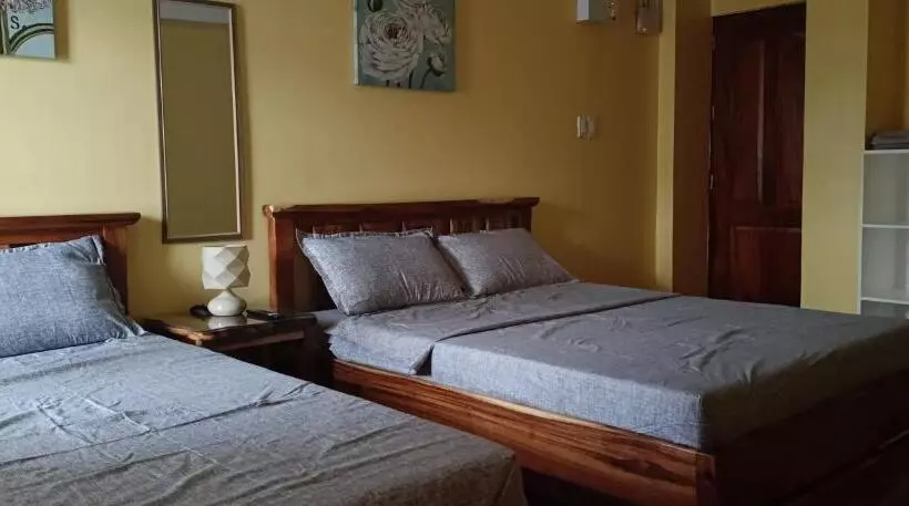هاستل Inn Ka Kay Mame