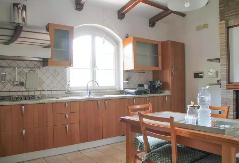 ベッドアンドブレックファースト Boteroom Relais