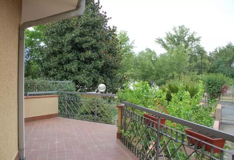 ベッドアンドブレックファースト Boteroom Relais