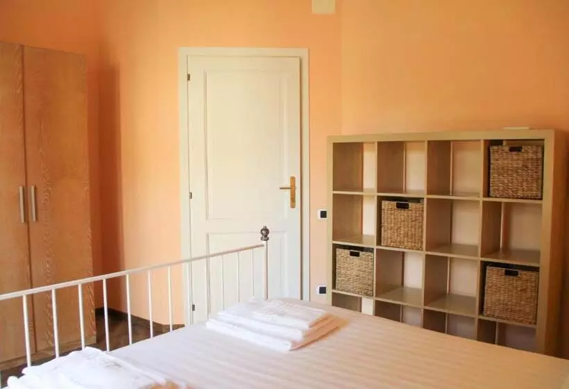 ベッドアンドブレックファースト Boteroom Relais