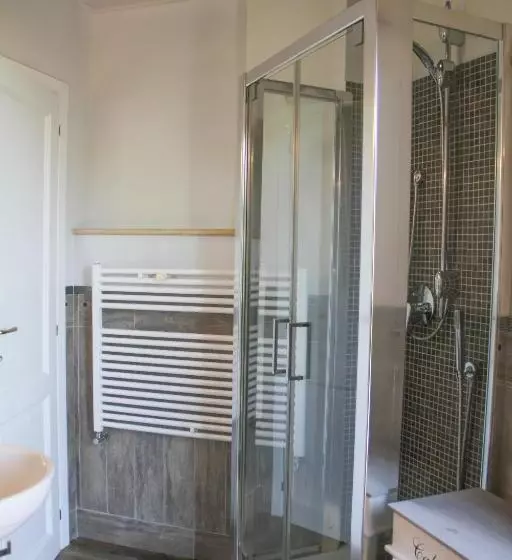 ベッドアンドブレックファースト Boteroom Relais