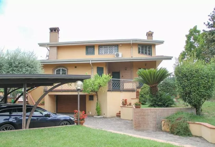 ベッドアンドブレックファースト Boteroom Relais