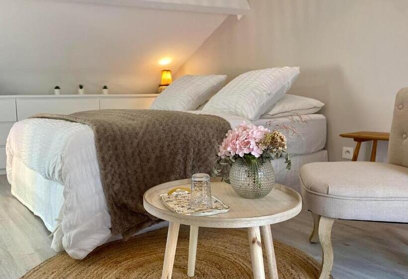 تختخواب و صبحانه L Inattendue