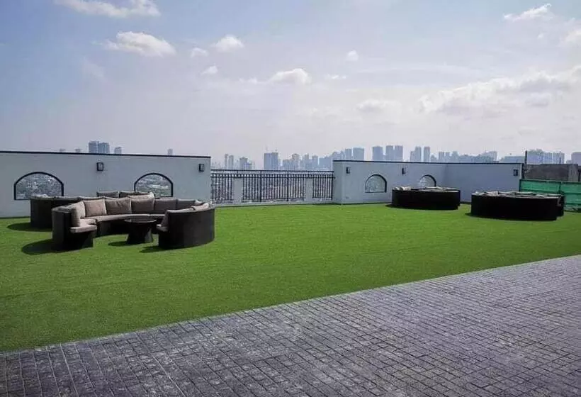 Harbour Park Residences