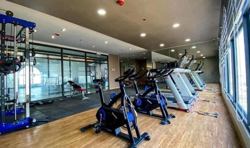 Harbour Park Residences