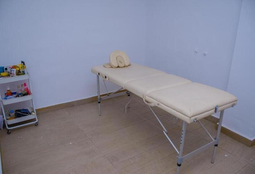 هتل G Pinnacle Signature