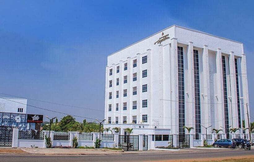 هتل G Pinnacle Signature