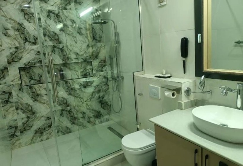 هتل G Pinnacle Signature