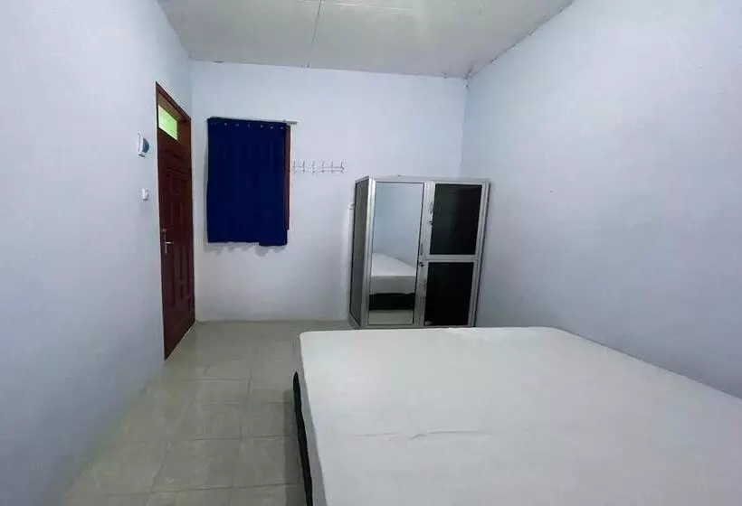 Hotelli Oyo 94160 Kost Btnompo