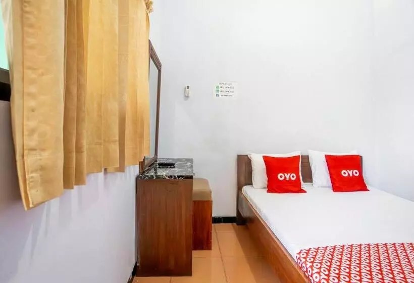 Hotelli Oyo 94172 Mata Air Guest House Madiun