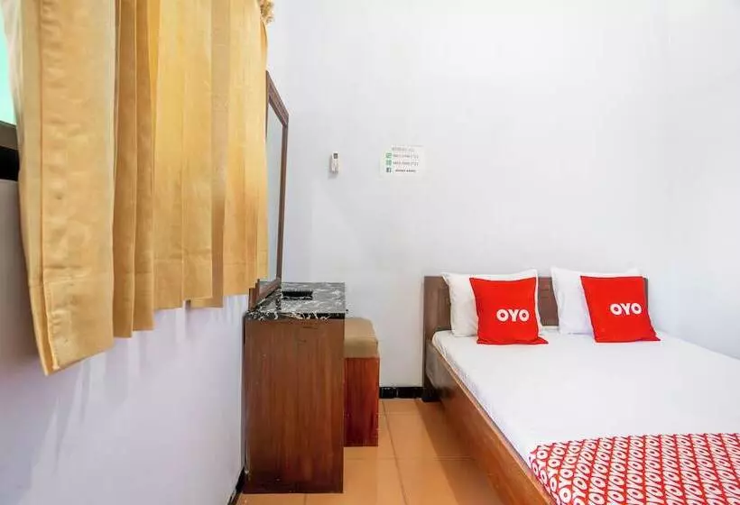 Hotelli Oyo 94172 Mata Air Guest House Madiun