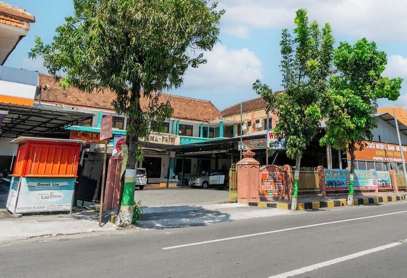 Hotel Oyo 94172 Mata Air Guest House Madiun