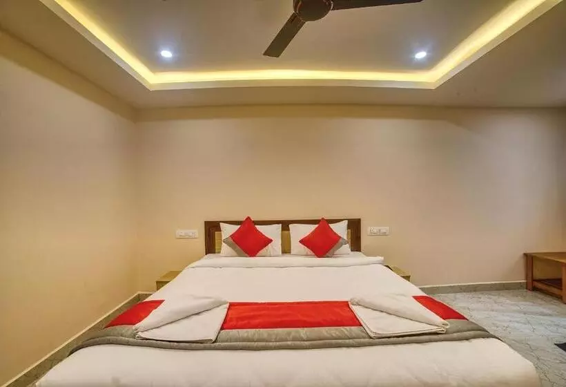 Hotelli Stay On The Way Near Bangalore Airport