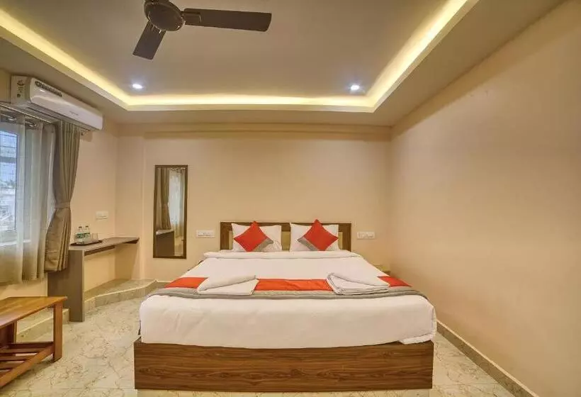 Hotelli Stay On The Way Near Bangalore Airport