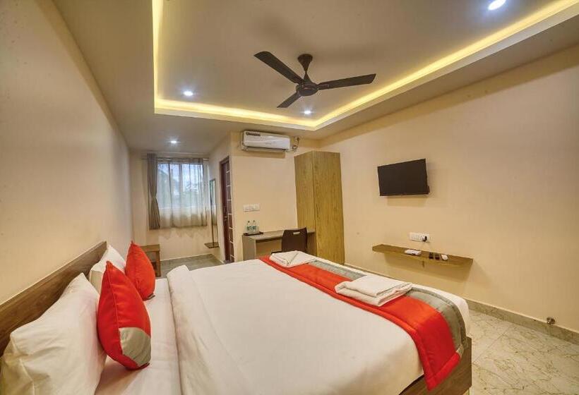 هتل Stay On The Way Near Bangalore Airport
