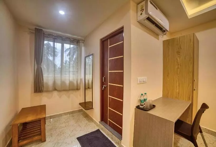 Hotelli Stay On The Way Near Bangalore Airport
