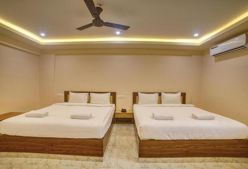 هتل Stay On The Way Near Bangalore Airport