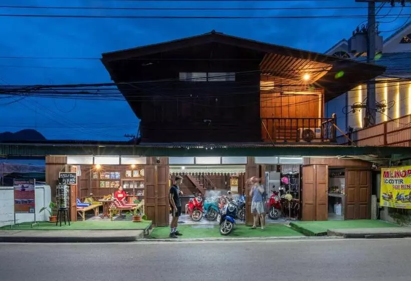 Hug Pai Boutique Hostel