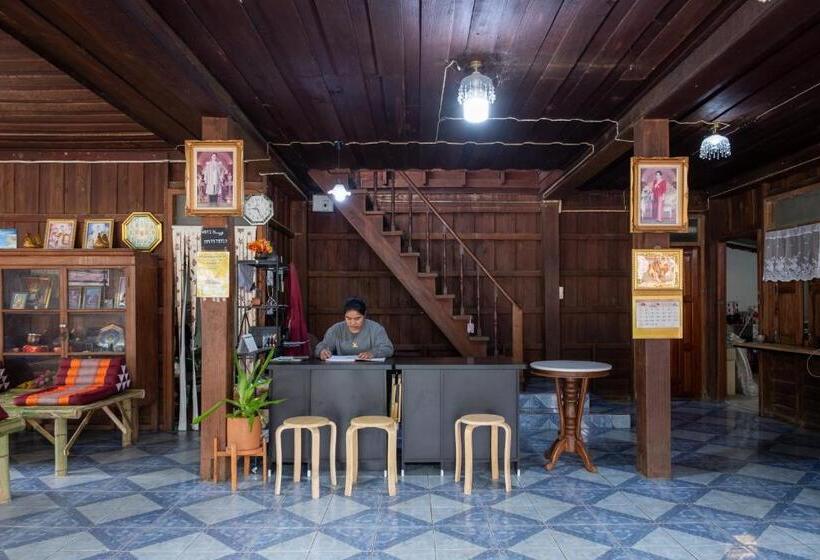 Hug Pai Boutique Hostel