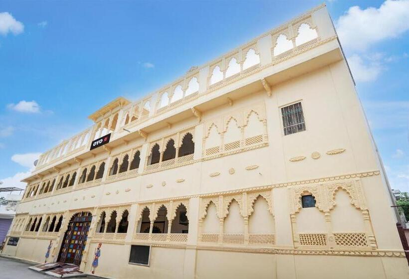 호텔 Super Collection O Lake Palace Road Formerly Green View