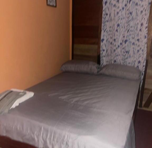 پانسیون Blue Sky