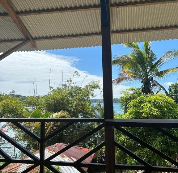 پانسیون Blue Sky