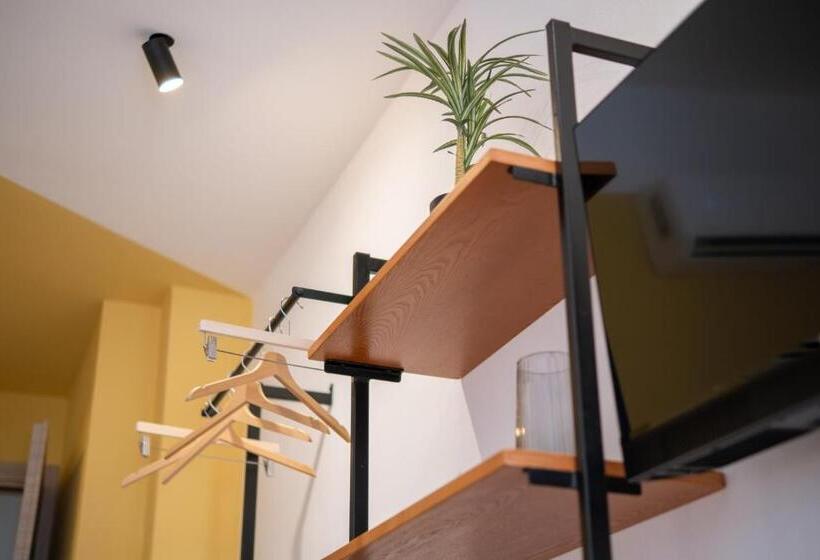 پانسیون Il Colibrì