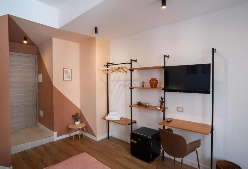 پانسیون Il Colibrì