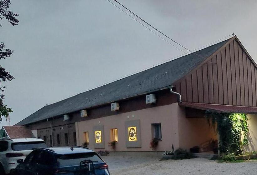 Пансион Oliva Vendégház Simonfa