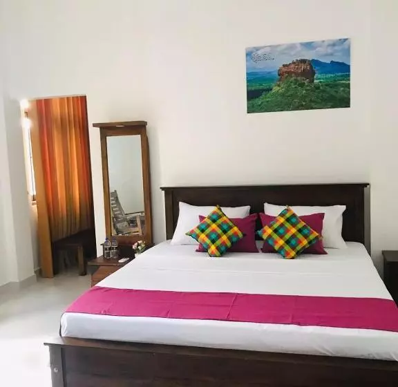 Majatalo Sri White Villa Airport Boutique