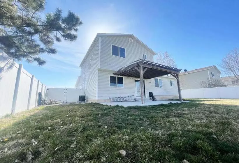 Majatalo Private Room In Lehi Ut In A Fully Equipped Home