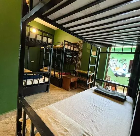 Baba Hostel
