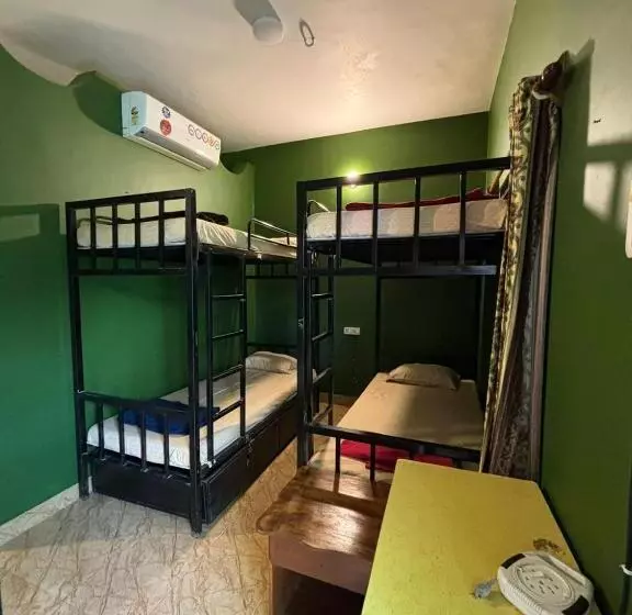 Baba Hostel