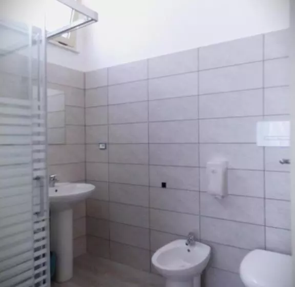 تختخواب و صبحانه Central Palace