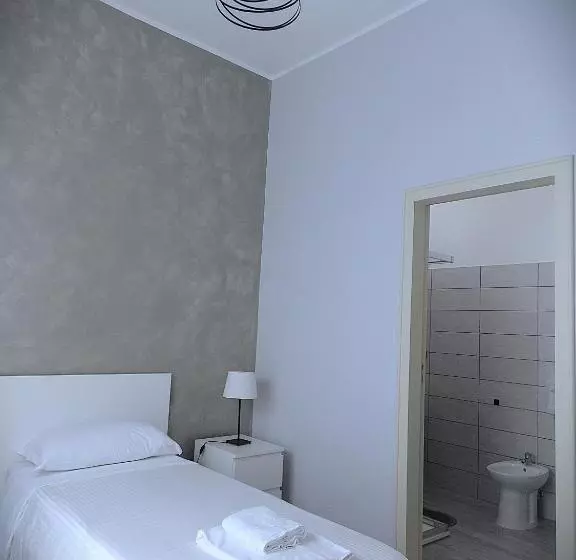 تختخواب و صبحانه Central Palace