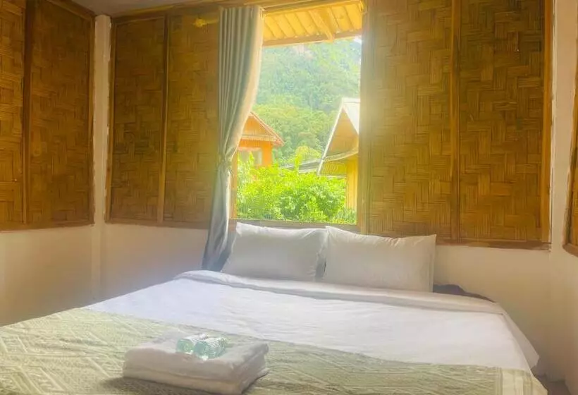 ベッドアンドブレックファースト Nong Khiaw Ing Ing Mountain View