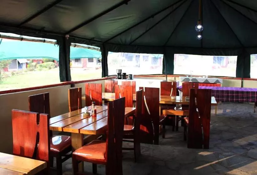 Endeem Mara Resort
