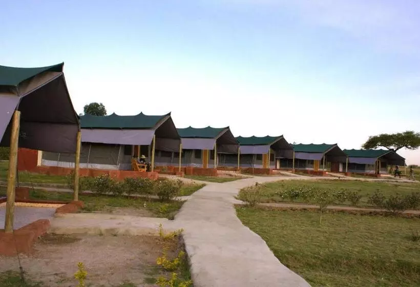 Endeem Mara Resort