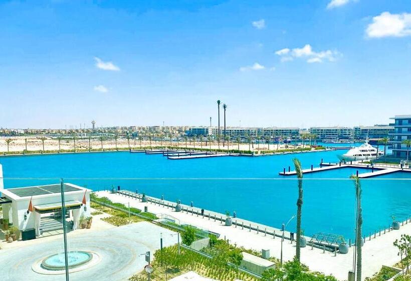 هتل Serviced Apartments At Address Beach Resort Marassi