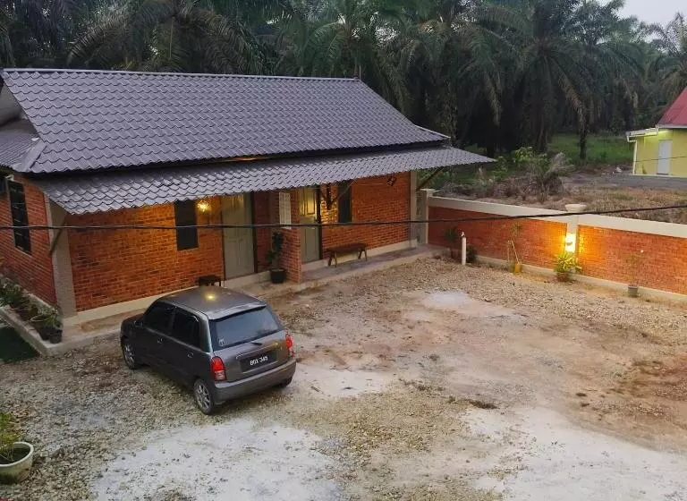 Hotelli Bang Brahim Roomstay