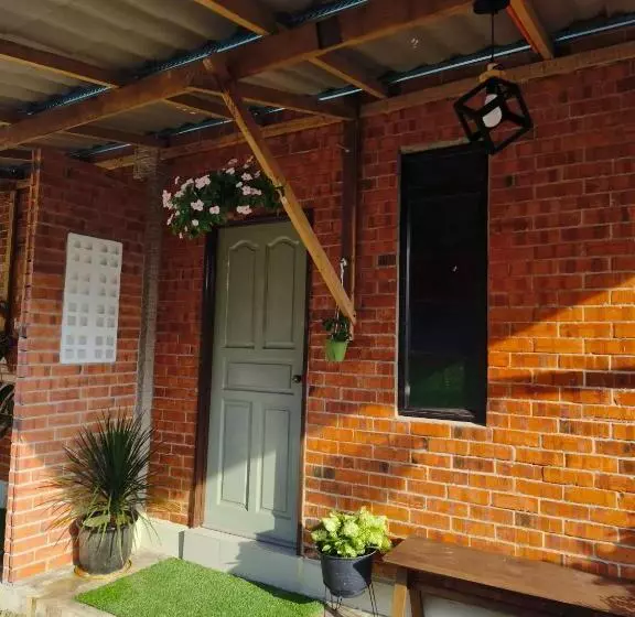 Hotelli Bang Brahim Roomstay