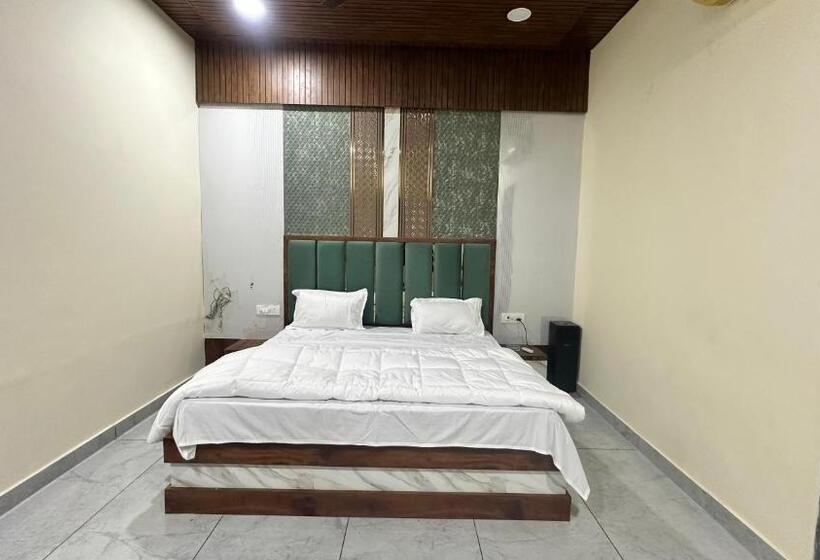 호텔 Blue Wind Palms Resorts And Stays