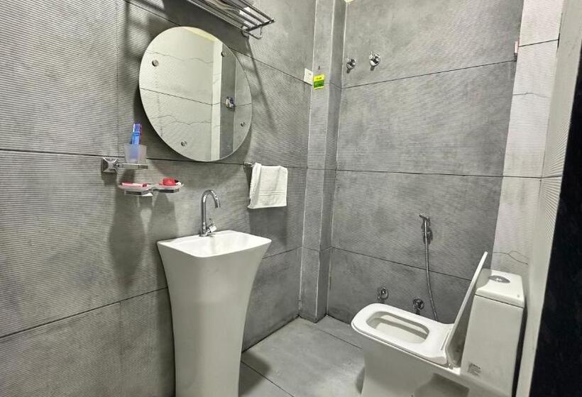 호텔 Blue Wind Palms Resorts And Stays