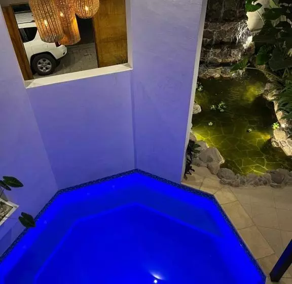 هتل Colibri Eco Lodge
